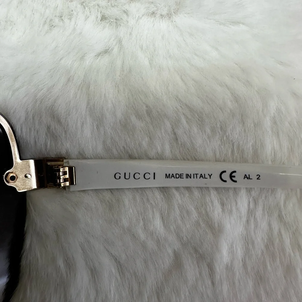 Gucci white and and red and green stone with gray lenses Sunglasses - Picture 5 of 8